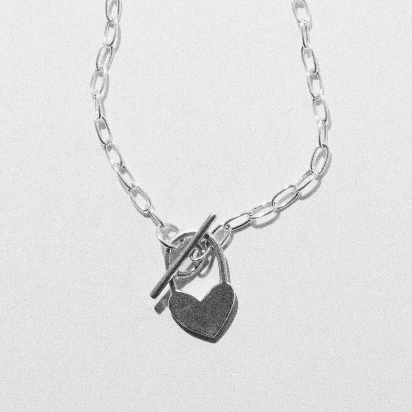 LUV LOCK PENDANT