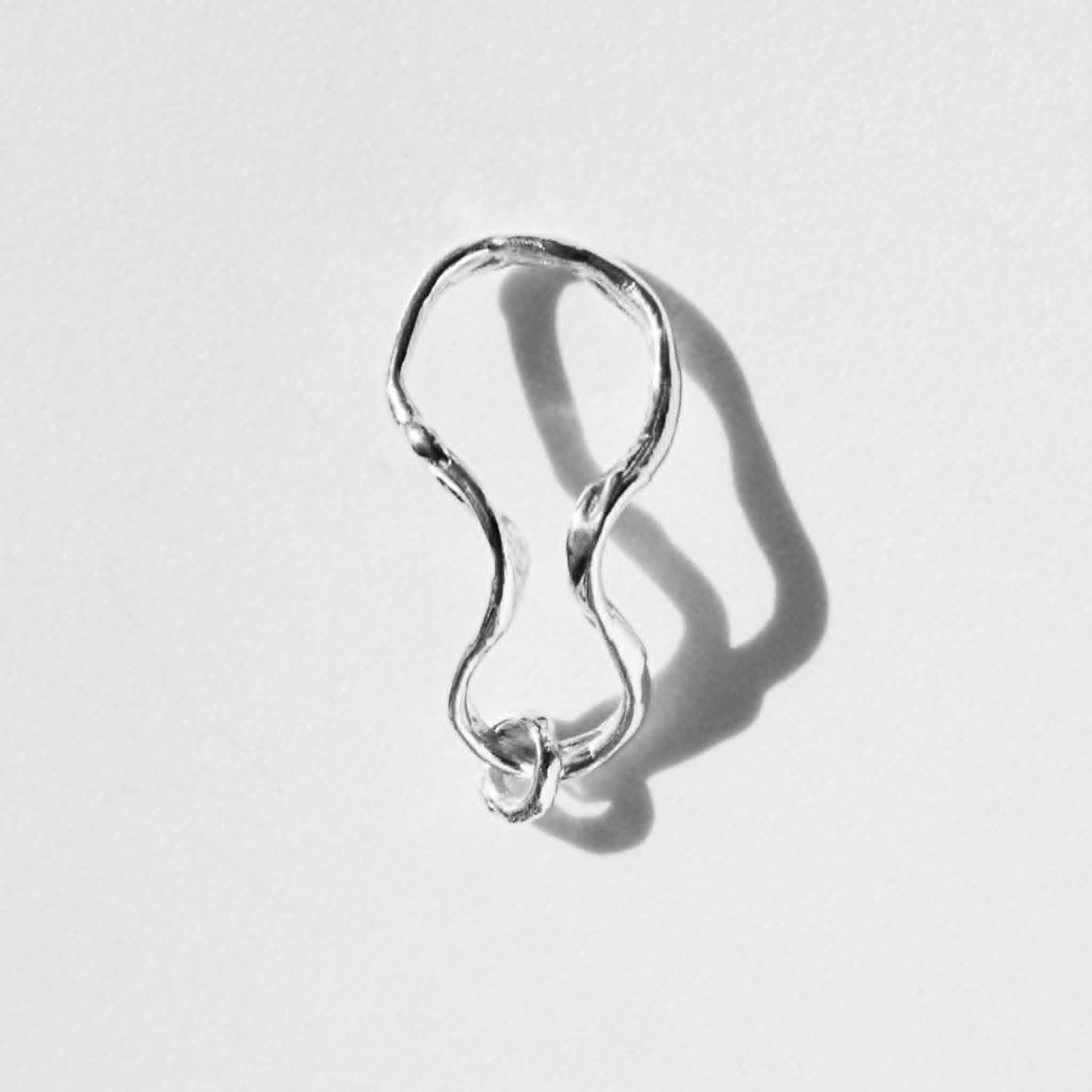 MOLTEN FLOW CUFF - LOOPED