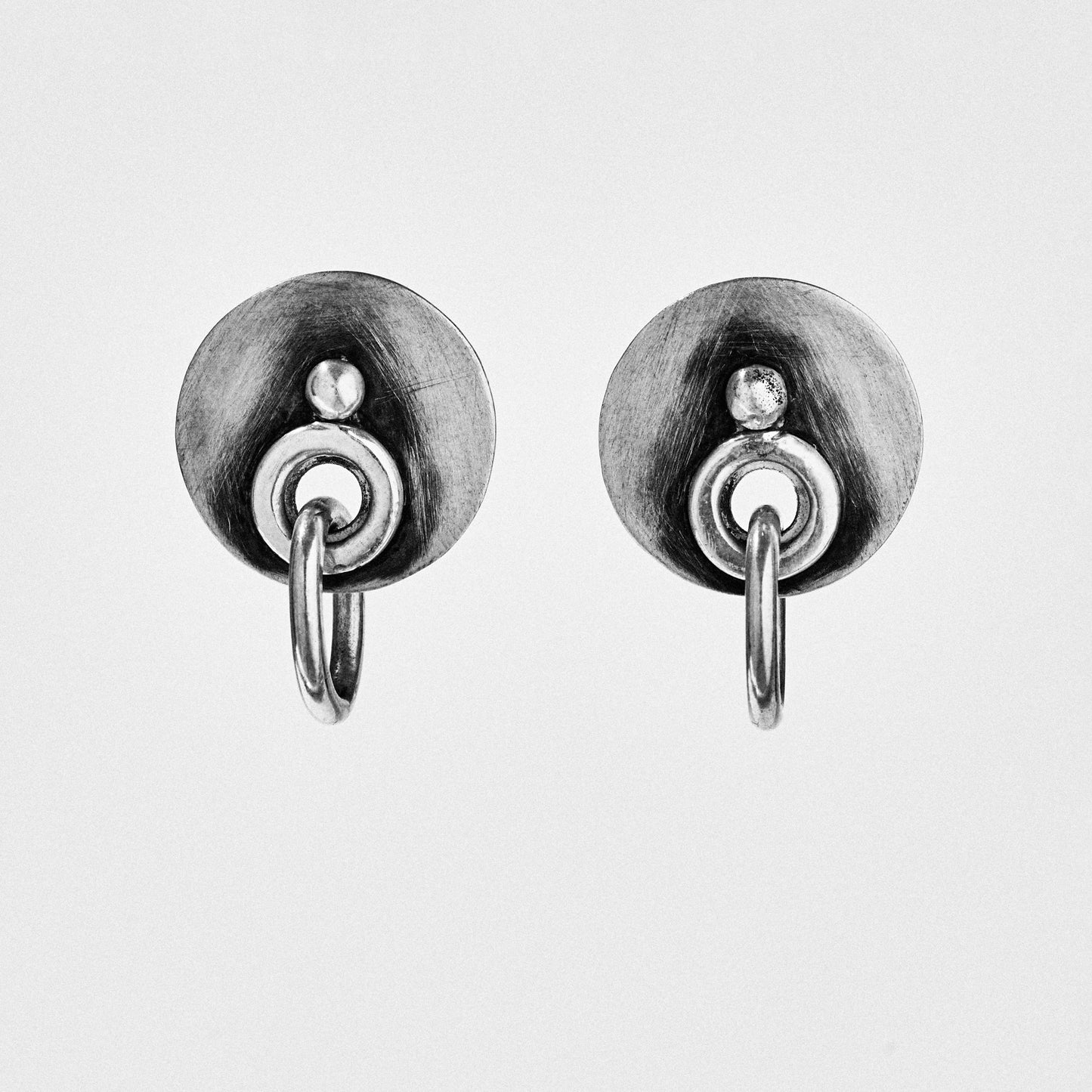 DISTORTION EARRINGS