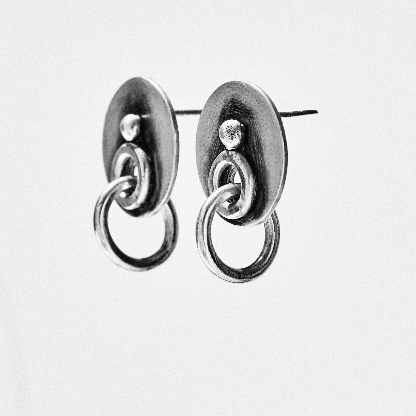 DISTORTION EARRINGS