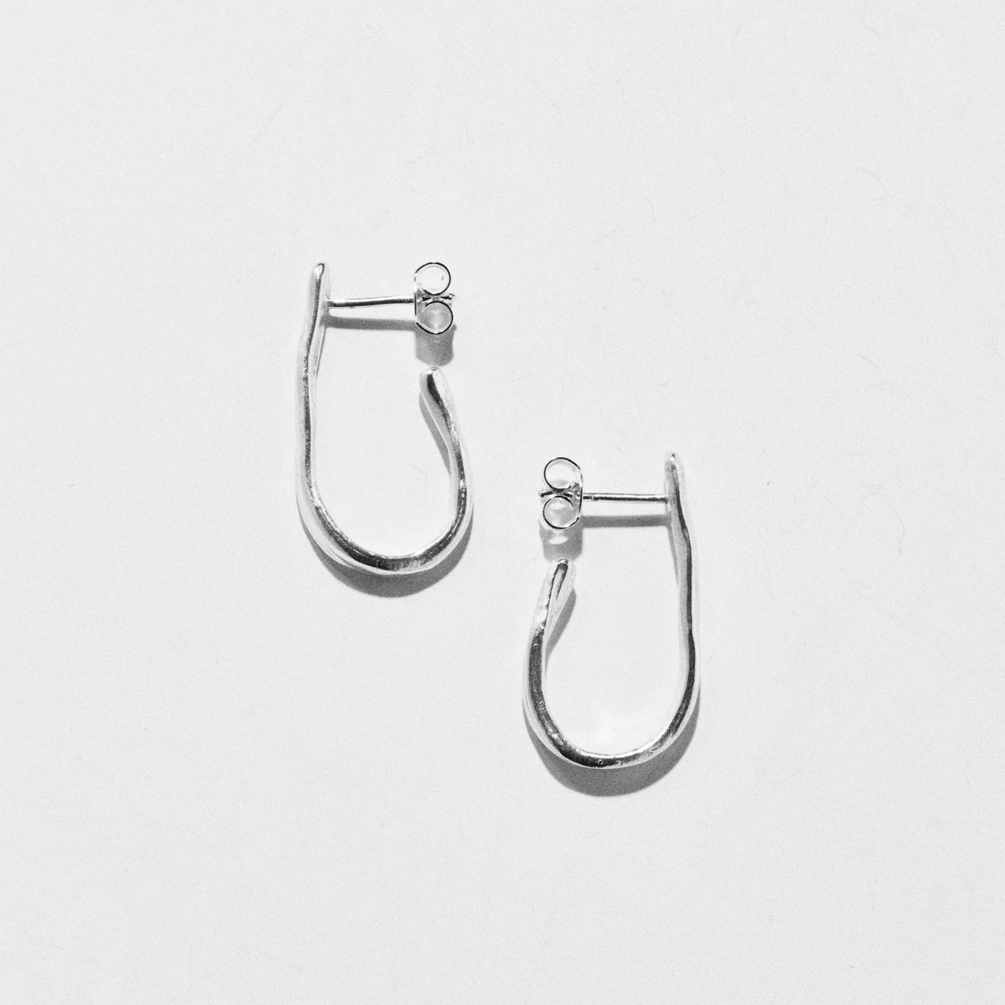 MOLTEN OVAL HOOPS