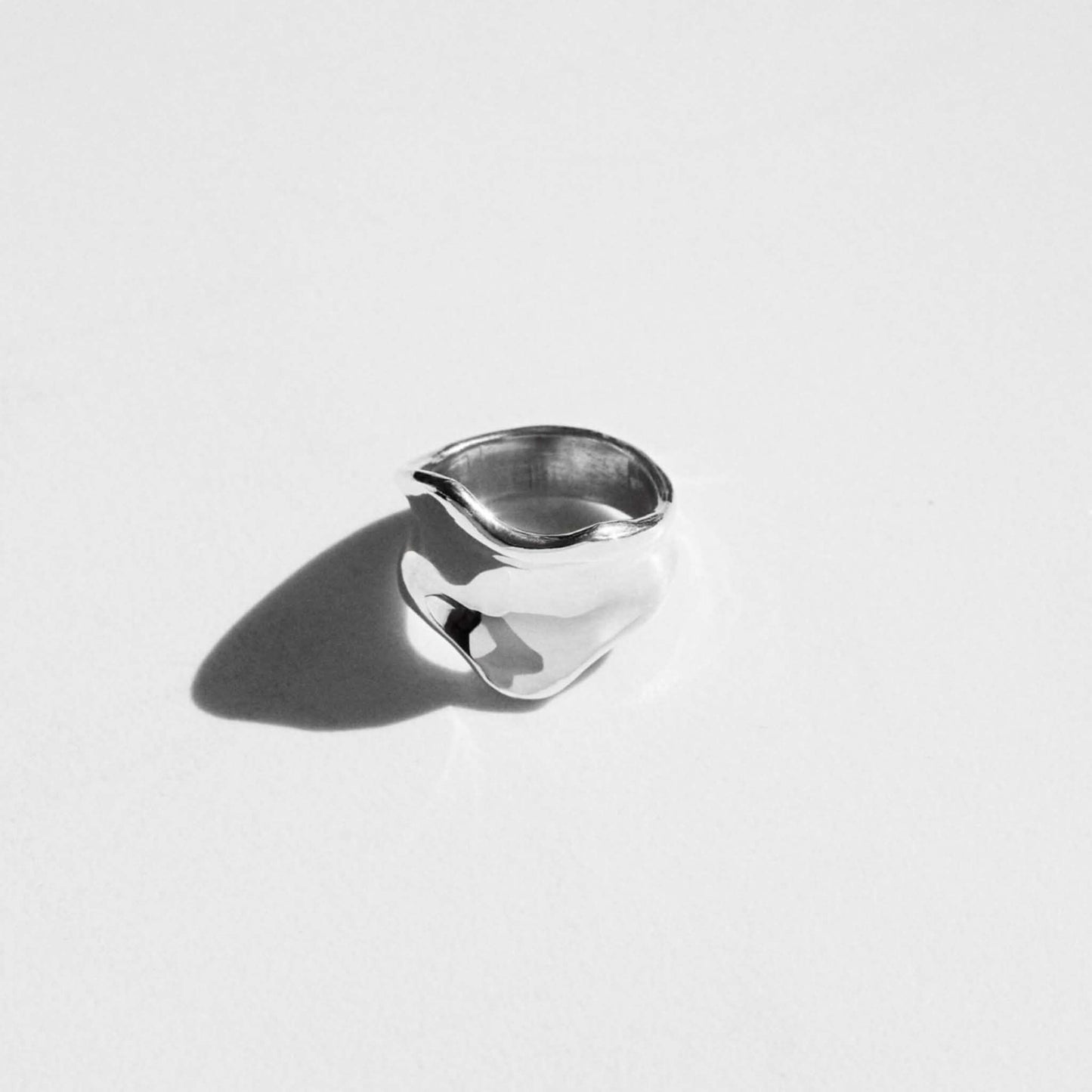 WAVE RING