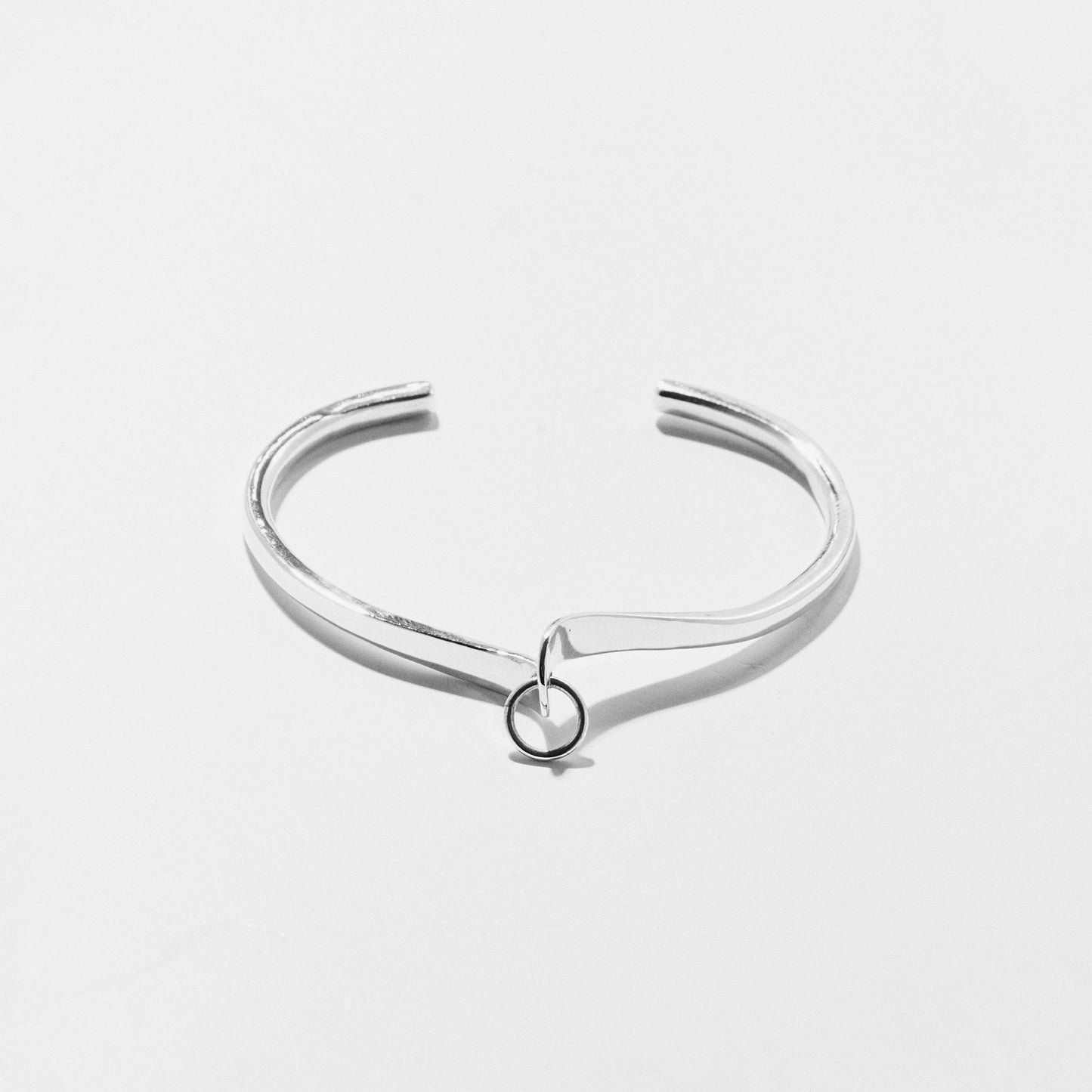 TWISTED WITH HOOP BRACELET