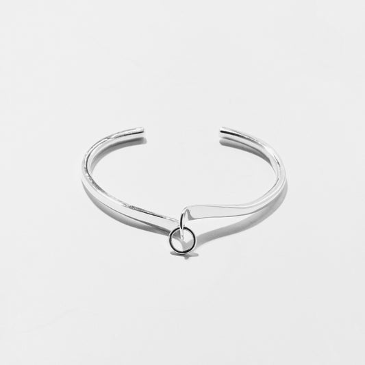 TWISTED WITH HOOP BRACELET